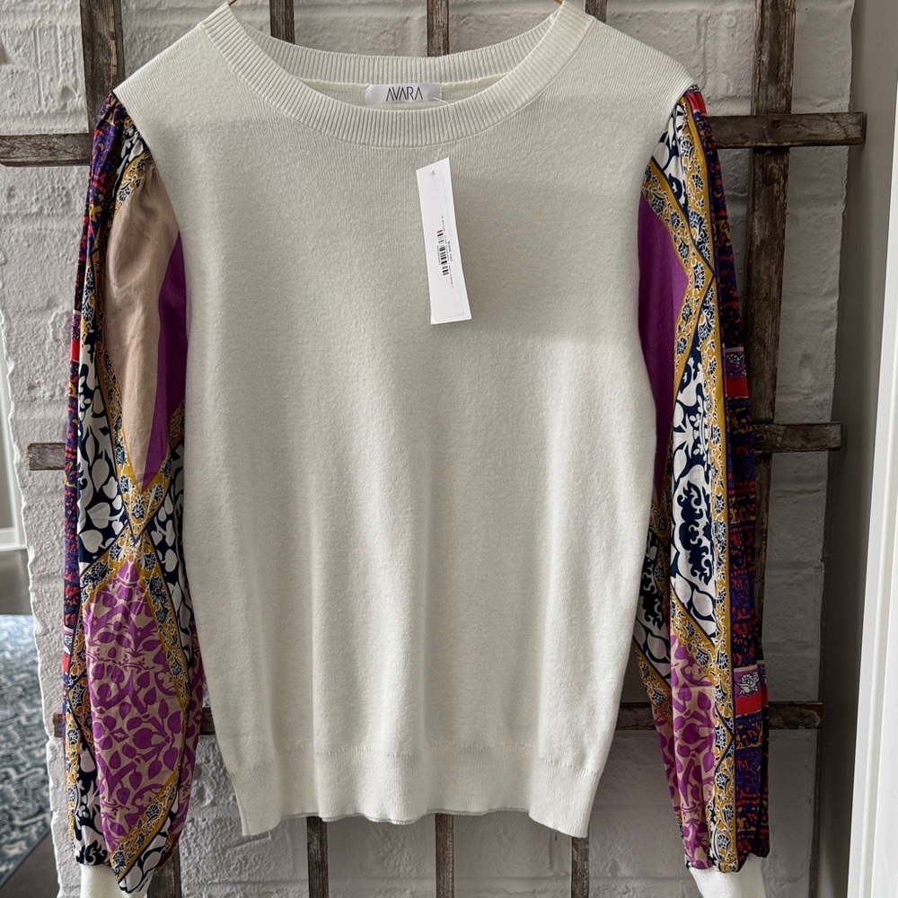 NWT AVARA Women's Cream Sweater with Multicolored, Cotton Sleeves